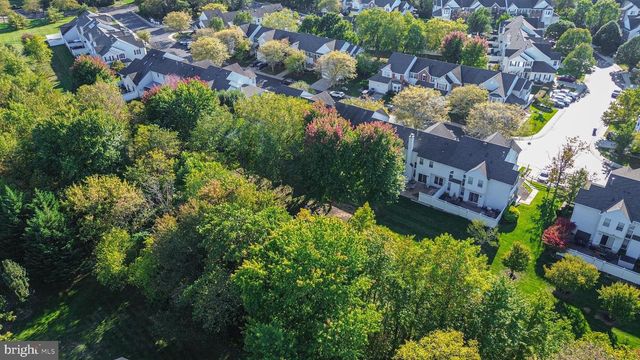 87 WINDINGBROOK RD, Bordentown, NJ 08505