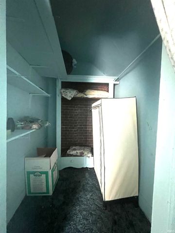 103 E Riverside Drive, Peru, IN 46970