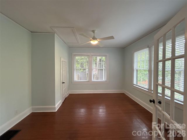 215 S Summit Avenue, Charlotte, NC 28208