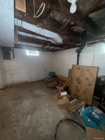 14621 Roselawn Street, Detroit, MI 48238
