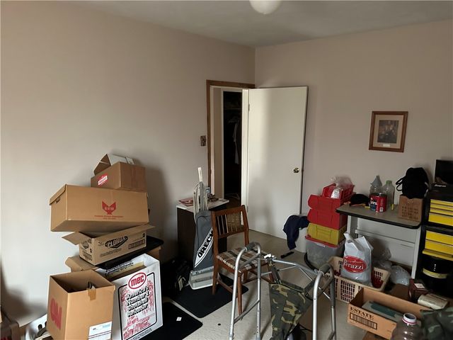 320 Raymond St, Swissvale, PA 15218