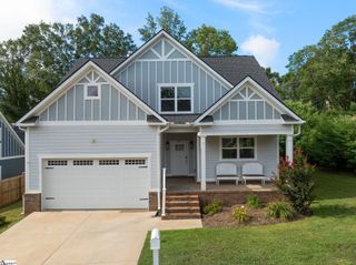34 Seth Street, Greenville, SC 29605