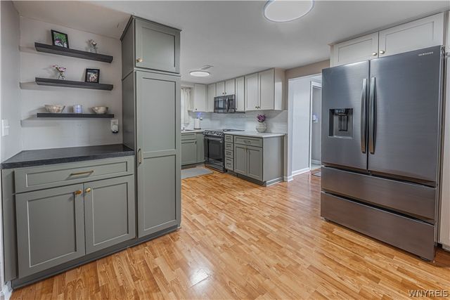 105 East Felton Street, North Tonawanda, NY 14120