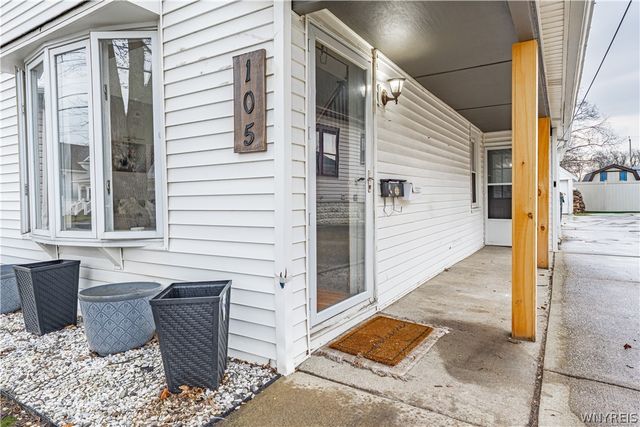 105 East Felton Street, North Tonawanda, NY 14120