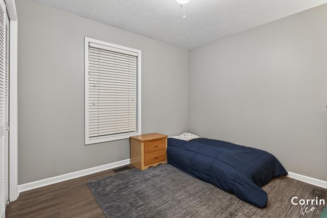 2146 E Maple Court, Zeeland Twp, MI 49464