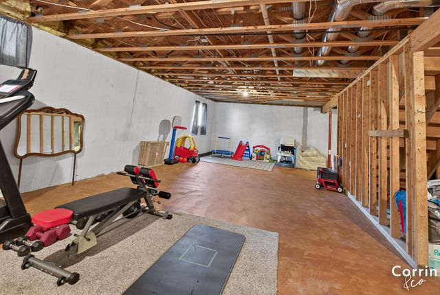 2146 E Maple Court, Zeeland Twp, MI 49464