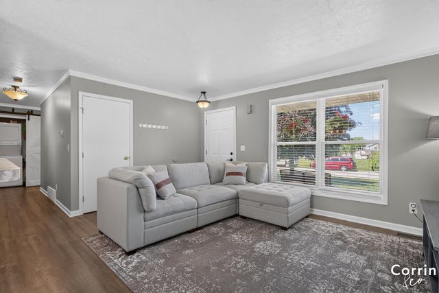 2146 E Maple Court, Zeeland Twp, MI 49464