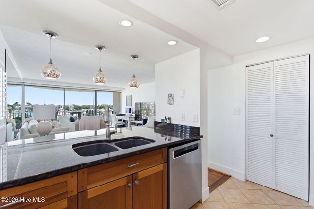 322 Causeway Drive Ste 302, Wrightsville Beach, NC 28480