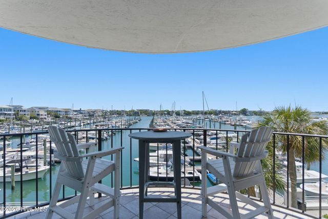 322 Causeway Drive Ste 302, Wrightsville Beach, NC 28480