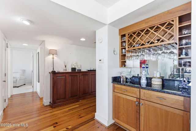 322 Causeway Drive Ste 302, Wrightsville Beach, NC 28480
