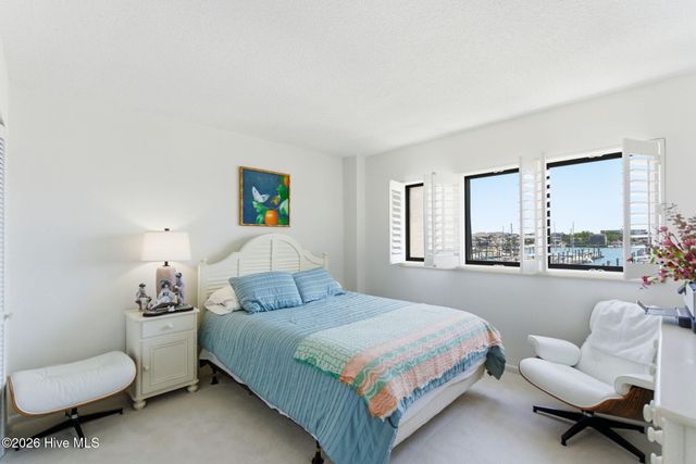 322 Causeway Drive Ste 302, Wrightsville Beach, NC 28480