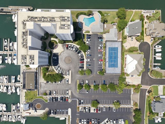 322 Causeway Drive Ste 302, Wrightsville Beach, NC 28480