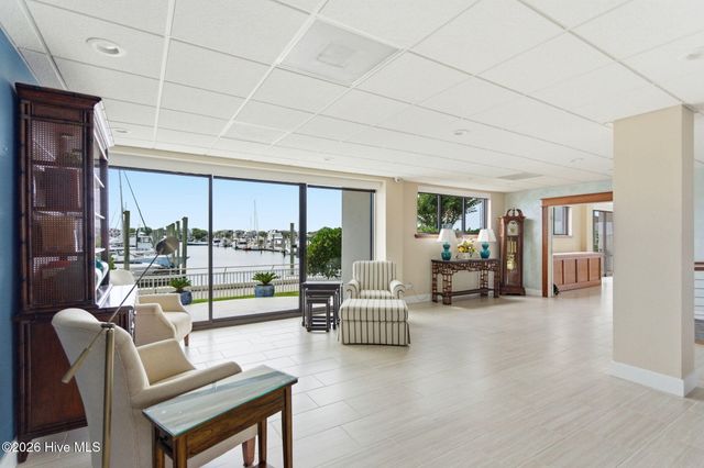 322 Causeway Drive Ste 302, Wrightsville Beach, NC 28480