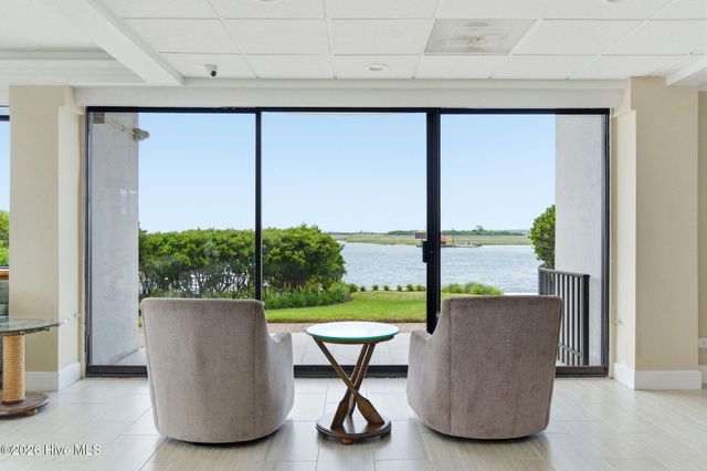 322 Causeway Drive Ste 302, Wrightsville Beach, NC 28480