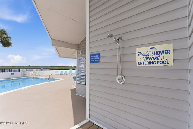 322 Causeway Drive Ste 302, Wrightsville Beach, NC 28480