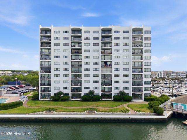 322 Causeway Drive Ste 302, Wrightsville Beach, NC 28480