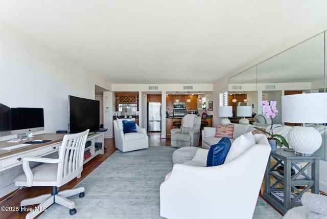 322 Causeway Drive Ste 302, Wrightsville Beach, NC 28480