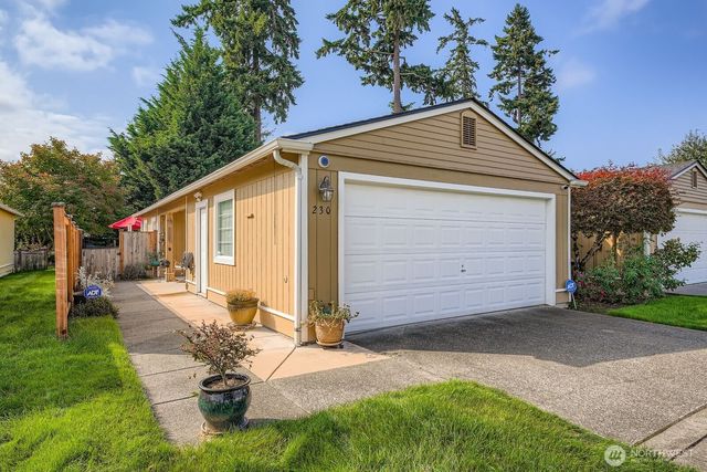 230 105th St E, Tacoma, WA 98455
