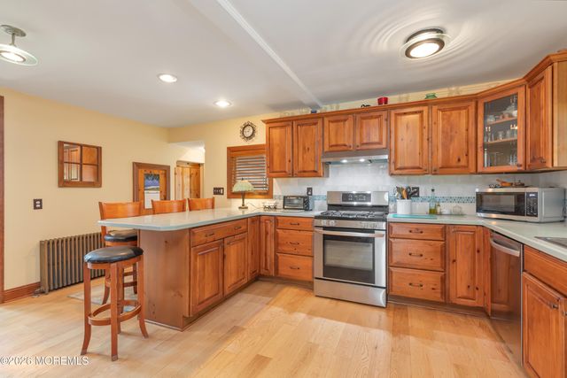 1 Light House Road, Highlands, NJ 07732