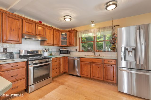 1 Light House Road, Highlands, NJ 07732