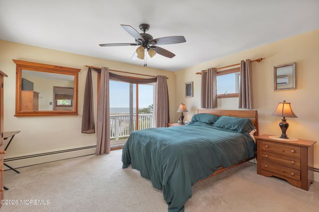 1 Light House Road, Highlands, NJ 07732