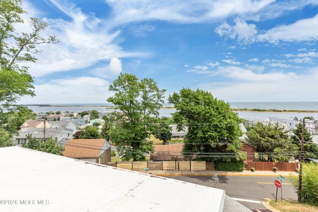 1 Light House Road, Highlands, NJ 07732