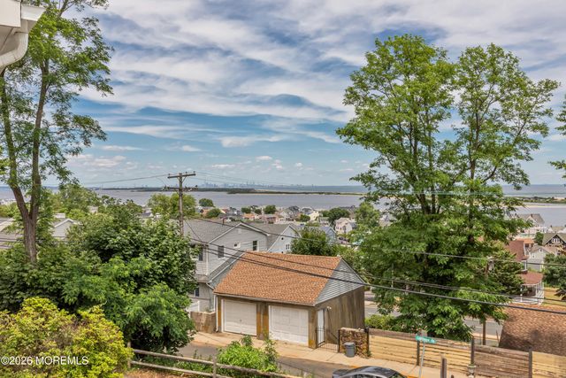 1 Light House Road, Highlands, NJ 07732