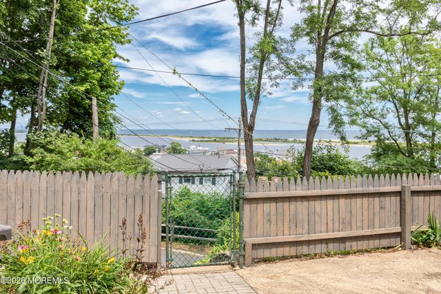 1 Light House Road, Highlands, NJ 07732