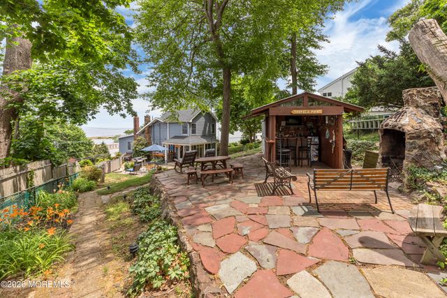 1 Light House Road, Highlands, NJ 07732