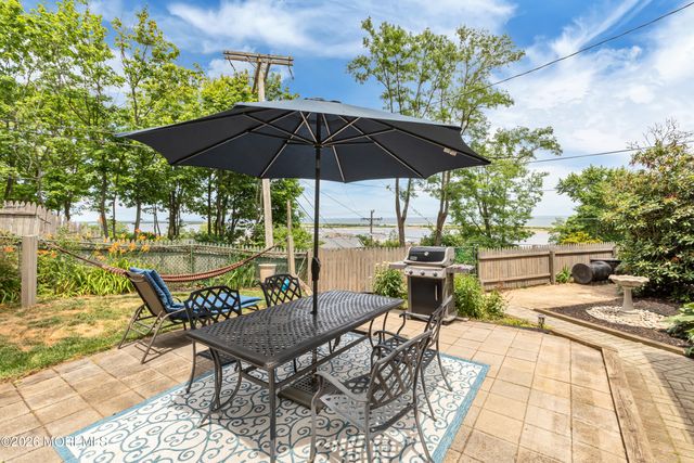 1 Light House Road, Highlands, NJ 07732