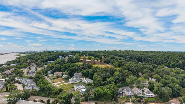 1 Light House Road, Highlands, NJ 07732