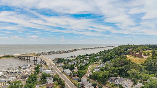 1 Light House Road, Highlands, NJ 07732