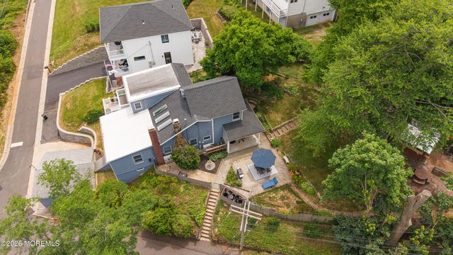 1 Light House Road, Highlands, NJ 07732