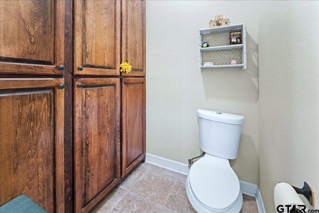 15848 CR 472, Tyler, TX 75706