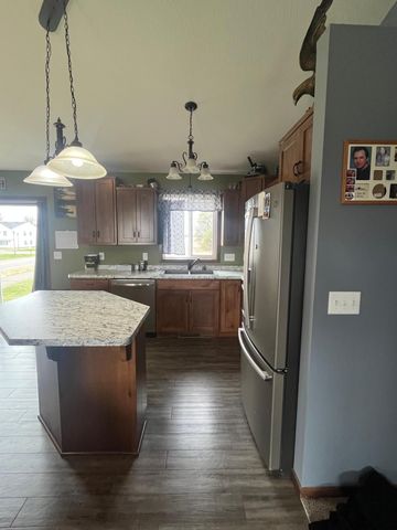 11198 27th Avenue SE, Becker, MN 55308