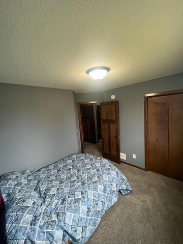 11198 27th Avenue SE, Becker, MN 55308