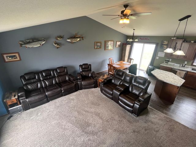 11198 27th Avenue SE, Becker, MN 55308