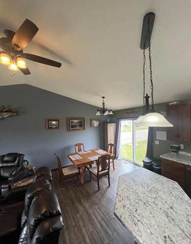 11198 27th Avenue SE, Becker, MN 55308