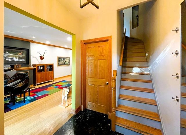 823 S Oakley Boulevard, Chicago, IL 60612