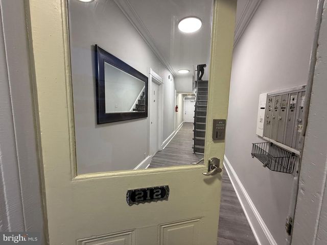 212 WARREN ST, Beverly, NJ 08010