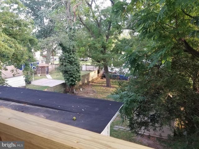 212 WARREN ST, Beverly, NJ 08010