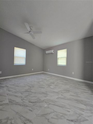 8623 N WILLOW AVENUE, Tampa, FL 33604