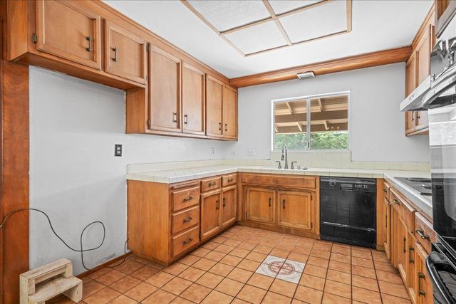 6929 Lisa Marie Way, Carmichael, CA 95608