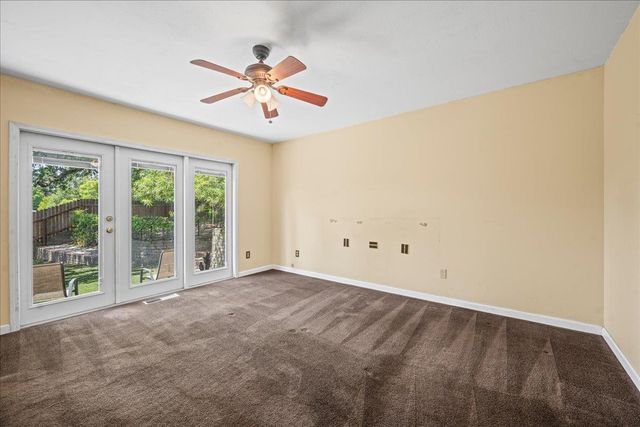 6929 Lisa Marie Way, Carmichael, CA 95608