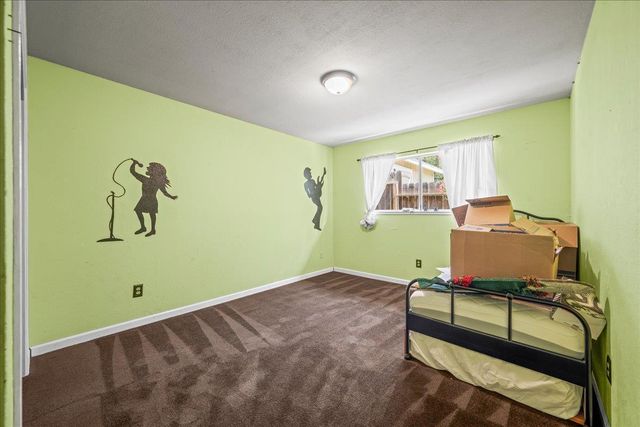 6929 Lisa Marie Way, Carmichael, CA 95608
