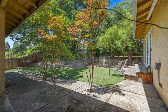 6929 Lisa Marie Way, Carmichael, CA 95608