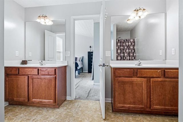 4965 Rapahoe Trail, Atlanta, GA 30349