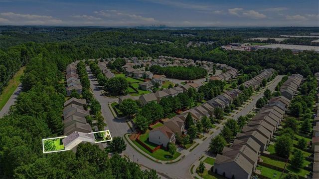 4965 Rapahoe Trail, Atlanta, GA 30349