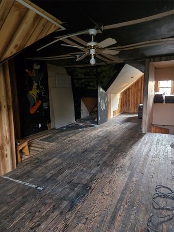 1203 PRIESTLEY Avenue, Erie, PA 16511