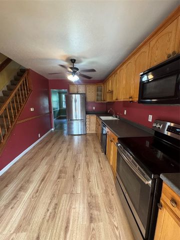 1203 PRIESTLEY Avenue, Erie, PA 16511